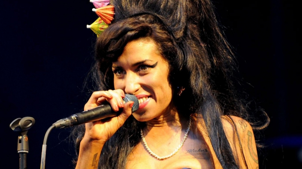 Unseen Amy Winehouse Footage Featured In Bbc Documentary ‘in Her Own Words 