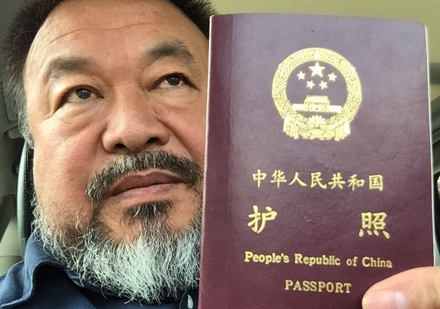 Chinese authorities return passport to dissident artist Ai Weiwei - LA Times