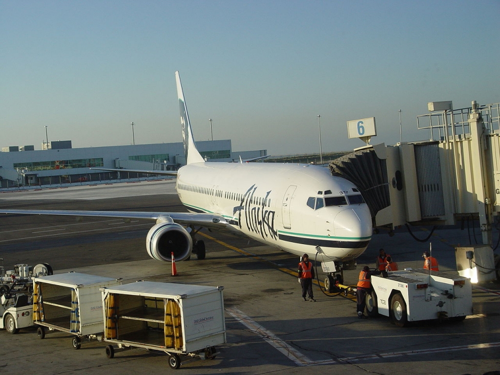 Alaska Airlines jet