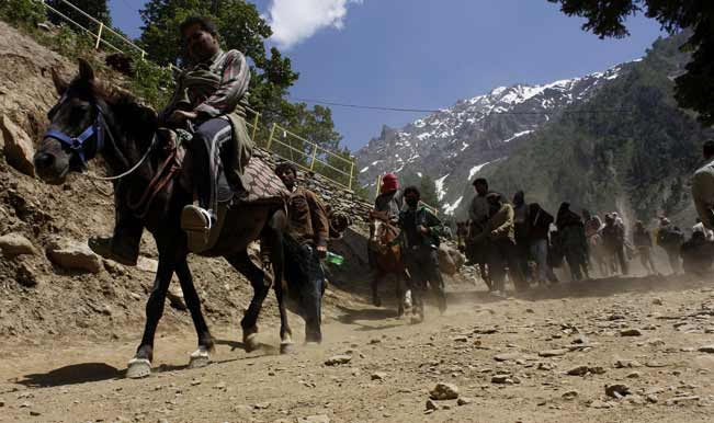 Jammu & Kashmir: Cloudburst kills 2, 4 missing - PardaPhash