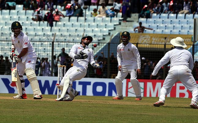 Bangladesh bowlers stalled the visitors in the second session in which they scored 61 runs in 29 overs