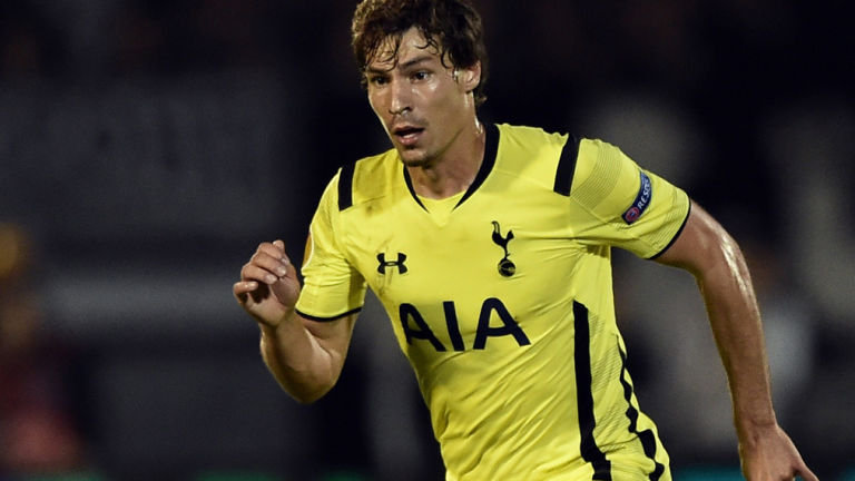 Benjamin Stambouli Playing for Spurs last season in the Europa League