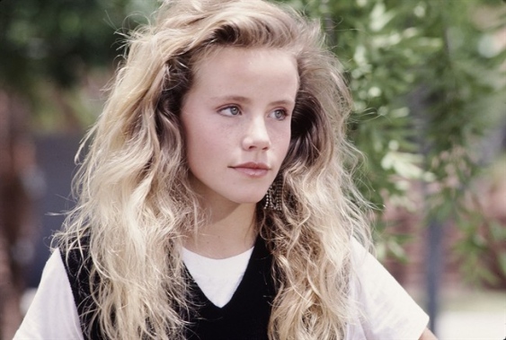 'Can't Buy Me Love' actress Amanda Peterson dies at 43 - Quincy Herald-Whig 