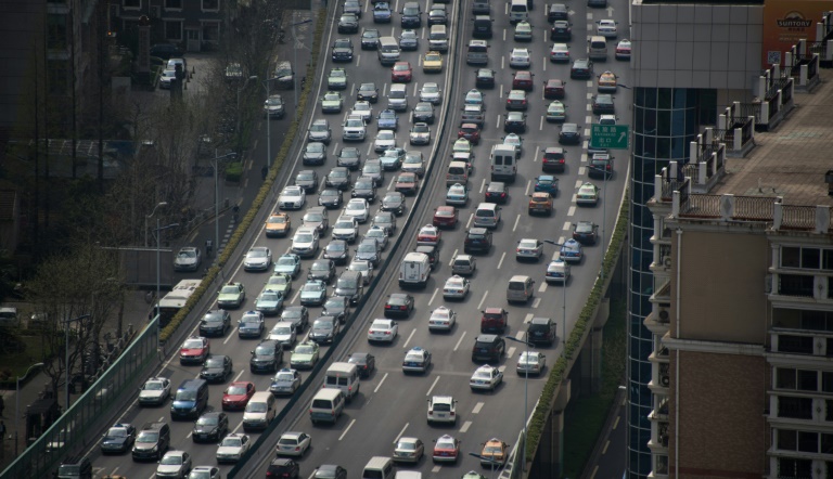 China car sales drop as stock market plunges - Autoblog