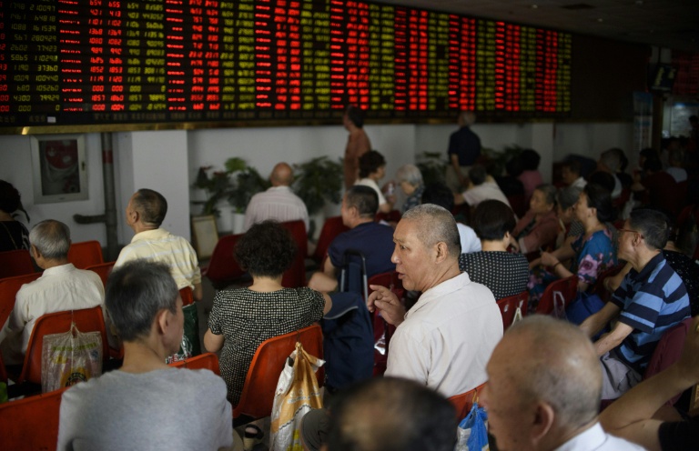 China shares rise in choppy trading