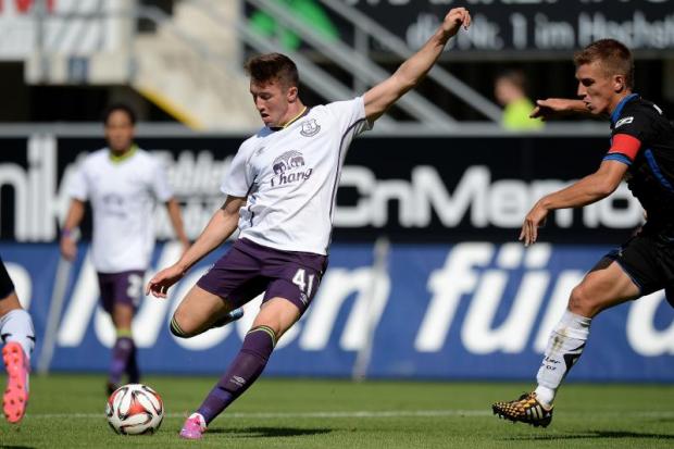 Burnley sign Everton striker Chris Long for undisclosed fee