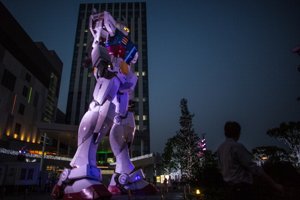 Clash of the Titans: Japan vs US in mega-robot duel | New Straits Times