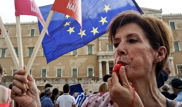 Demonstrators in Athens rally in support of the yes vote for the referendum