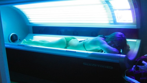 Indoor Tanning Use Is On Decline In the US