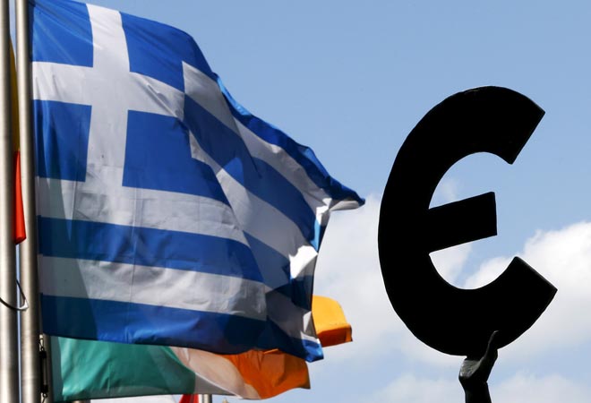 Greece faces last chance to stay in euro as cash runs out