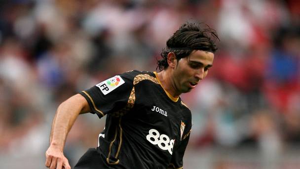 Former Sevilla defender Jose Angel Crespo is on his way to Aston Villa