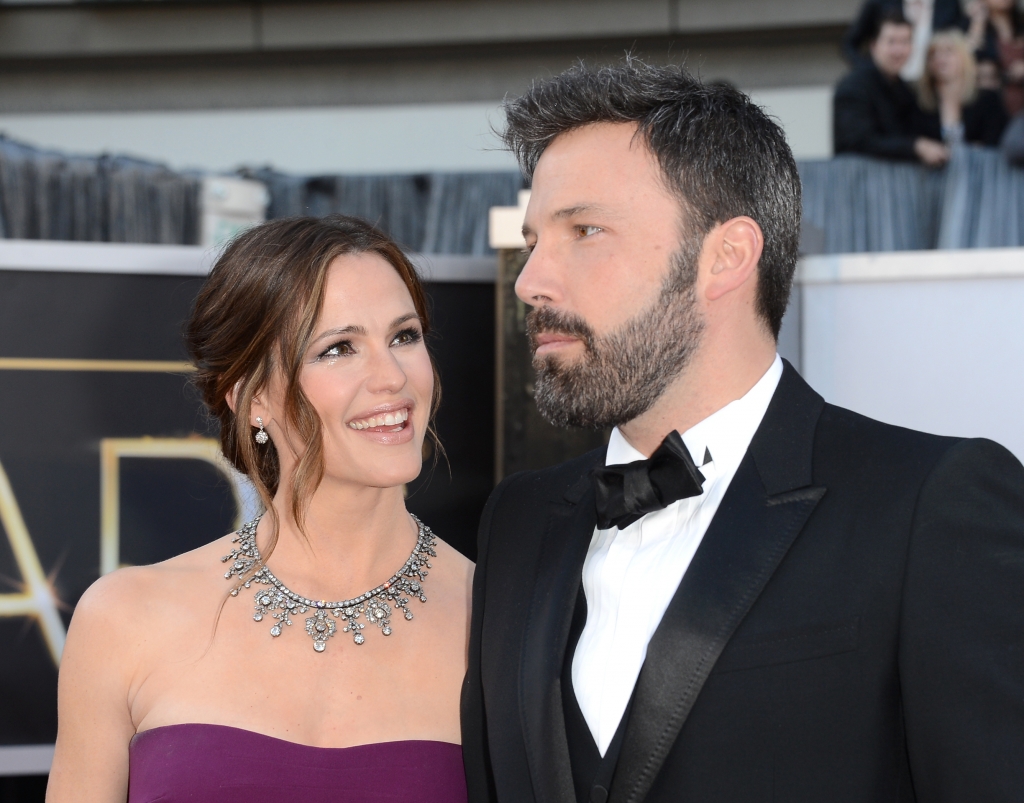 HOLLYWOOD CA- FEBRUARY 24 Actress Jennifer Garner and actor-director Ben Affleck arrive at the Oscars at Hollywood & Highland Center