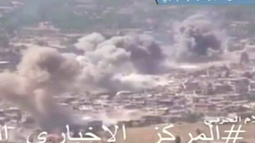 Zabadani in Syria as government forces bomb rebel positions