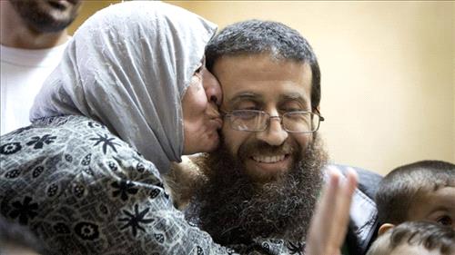 Israel frees Palestinian hunger striker: spokeswoman - Yahoo News UK