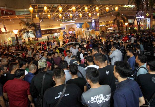 KUALA LUMPUR Police have solved a theft case at Low Yat Plaza in Bukit Bintang here which sparked a riot incident on Saturday