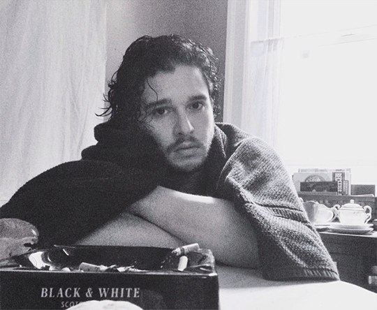 Kit Harington is believed to reprise his role as Jon Snow in'Game Of Thrones season 6