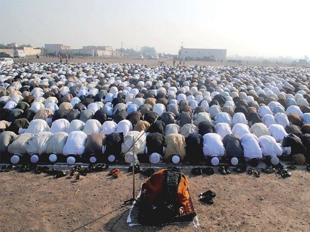 Majority of Muslims to celebrate Eid al-Fitr on Friday - Trend