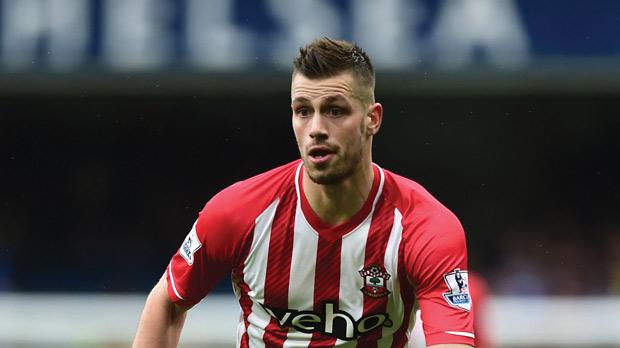 Manchester United complete £24m signing of Morgan Schneiderlin from