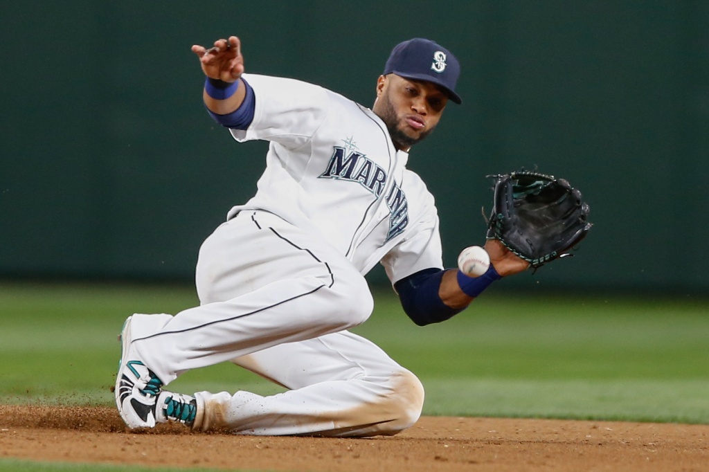 Mariners 2B Robinson Cano will miss Wednesday's series finale with an abdominal strain