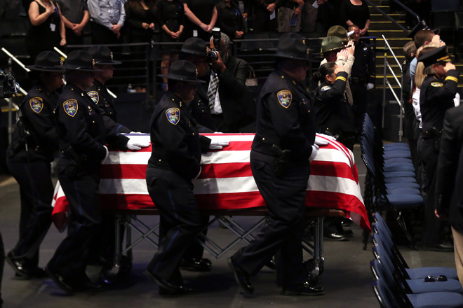 Fallen California police sergeant's service draws thousands