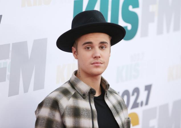 Justin Bieber arrives at 102.7 KIIS FM's Wango Tango held at Stub Hub Center on May 9