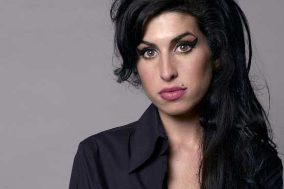 Mitch Winehouse has disassociated himself from'AMY