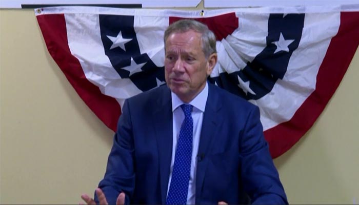 Pataki says that Trump's comments about Mexican immigrants are unacceptable in modern society