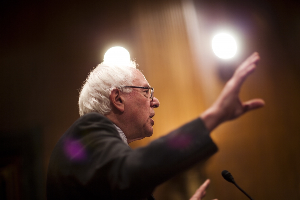 Bernie Sanders Takes On Scott Walker In Front of Record Crowd in Wisconsin