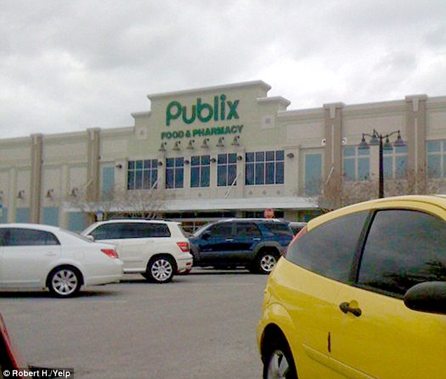 Market Police say the verbal altercation that led to the fight in the deli aisle of the Publix Super Market at Baldwin Park actually began in the parking lot of the establishment