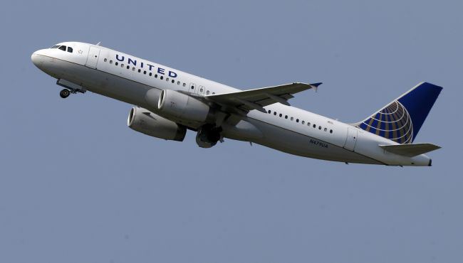 Florida man wins over 1 million miles for hacking United Airlines | WGN-TV