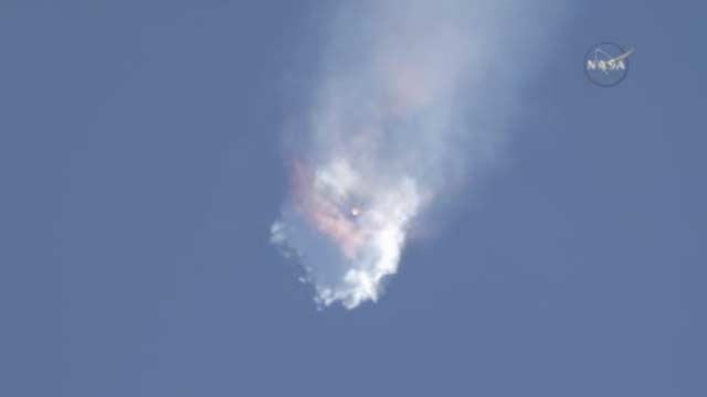 Florida, Georgia beachgoers warned to stay away from SpaceX debris