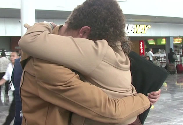 Facebook photo helps reunites mother with son who was kidnapped 15 years