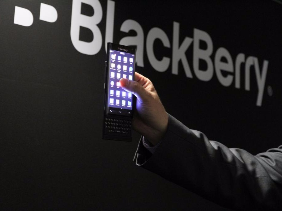 The company showed a quick glimpse of the sliding Blackberry 10 smartphone at Mobile World Congress