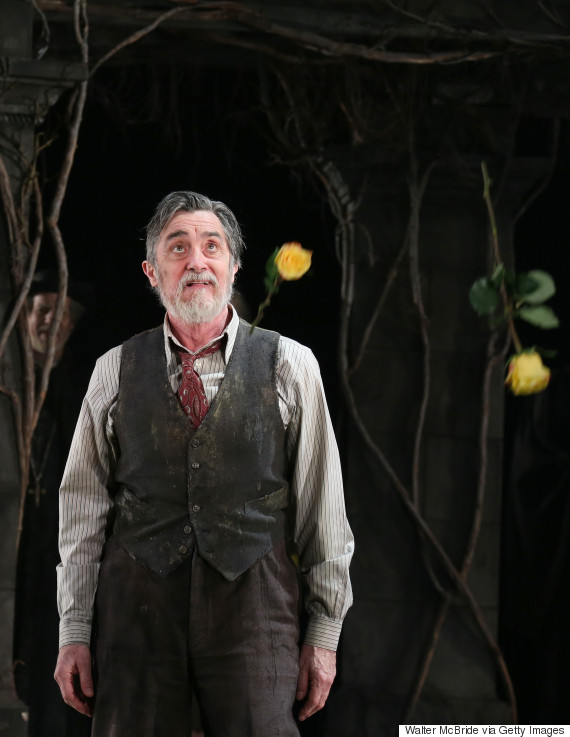 Tony Award-winning actor Roger Rees dies at 71 in New York