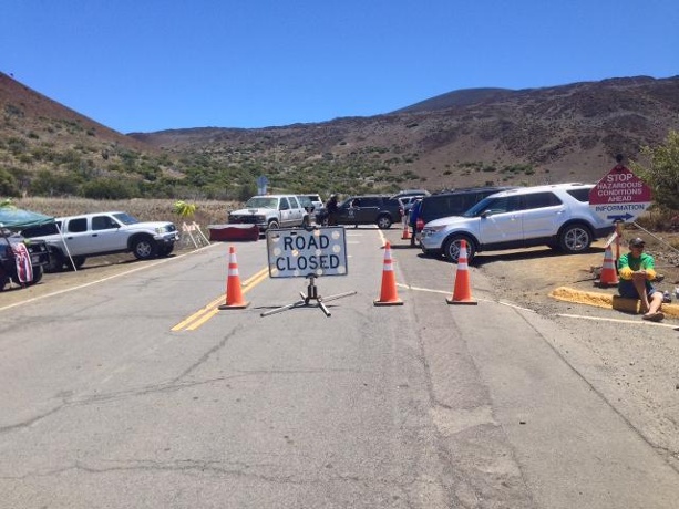 Hawaiians, protectors delay construction on Mauna Kea | National Monitor