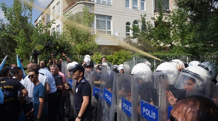 Turkish police use tear gas to disperse demonstration at Chinese Embassy