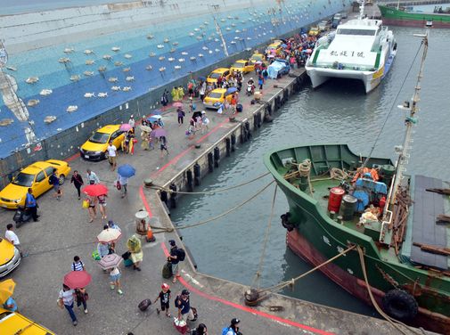 Tropical Storm Linfa unlikely to bring typhoon signal, but rain to come this