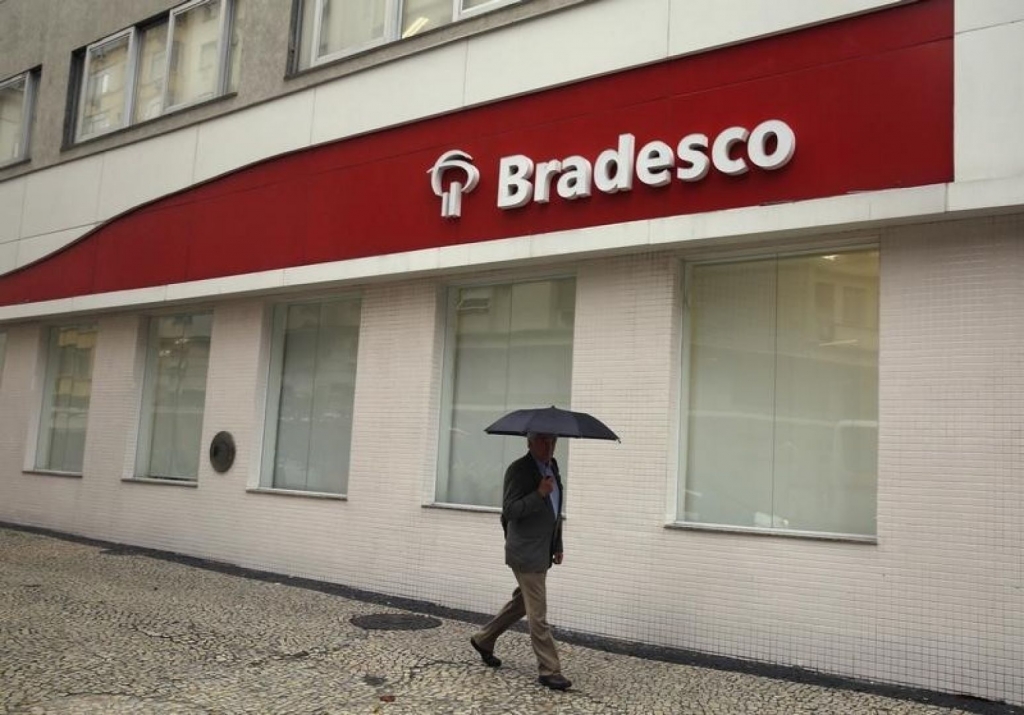 HSBC selling unprofitable Brazil unit to Bradesco for $5.2 billion