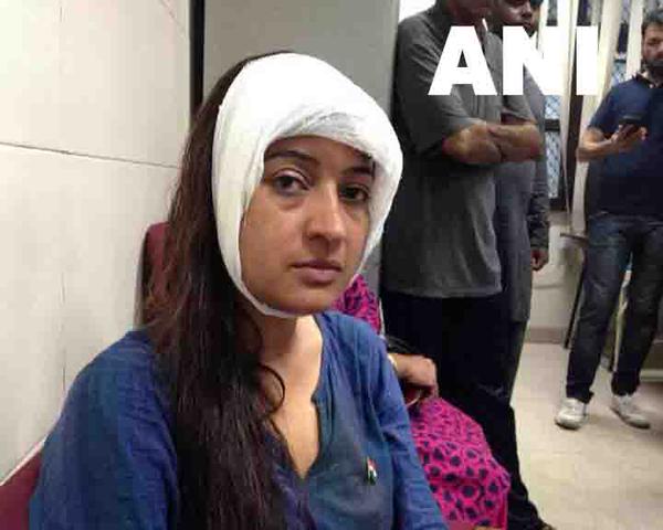 CCTV footage shows Alka Lamba vandalising shop with supporters