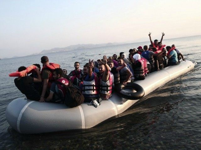 Kos migrant crisis: Non-Syrians refused ship entry