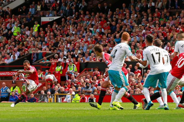 Manchester United v Newcastle United