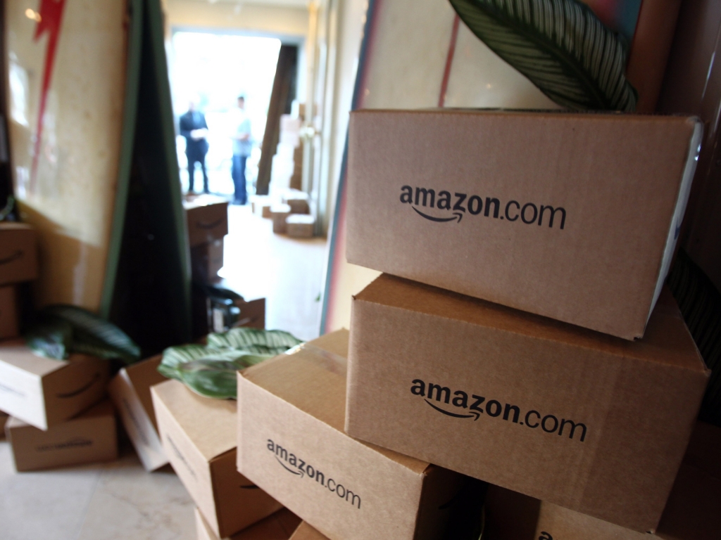 Amazon is testing a new 'Flex' pick-up service, plans Prime Now rollout to