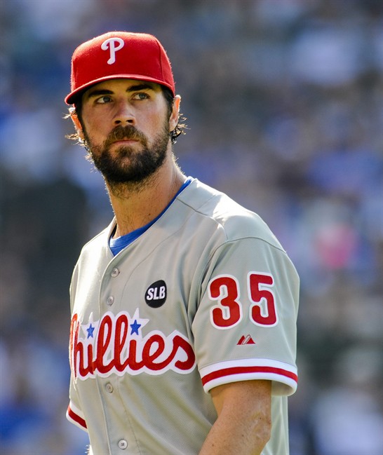 2 people familiar with deal say Phillies agree to trade Cole Hamels to Rangers