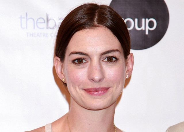 Anne Hathaway to Produce and Star in Sci Fi Comedy The Shower