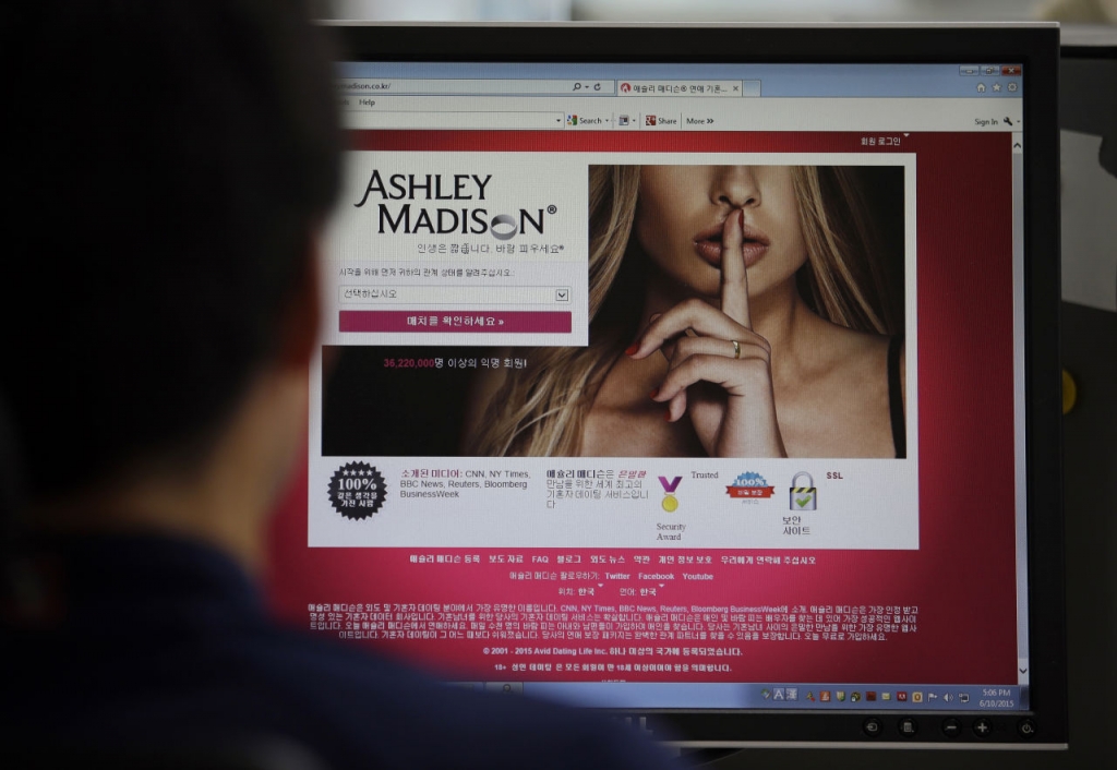 Hackers claim to have exposed Ashley Madison users on Web