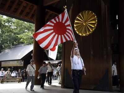 Japan observes 70th anniversary of its defeat in WWII