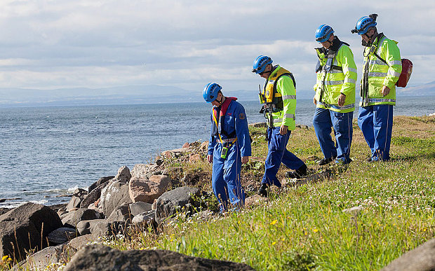 Coastguard and Police continue the search off the coast of East Wemyss Fife