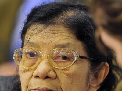 Former Khmer Rouge leader Ieng Thirith dies