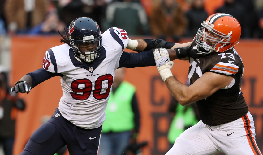 Jadeveon Clowney Father charged with attempted murder