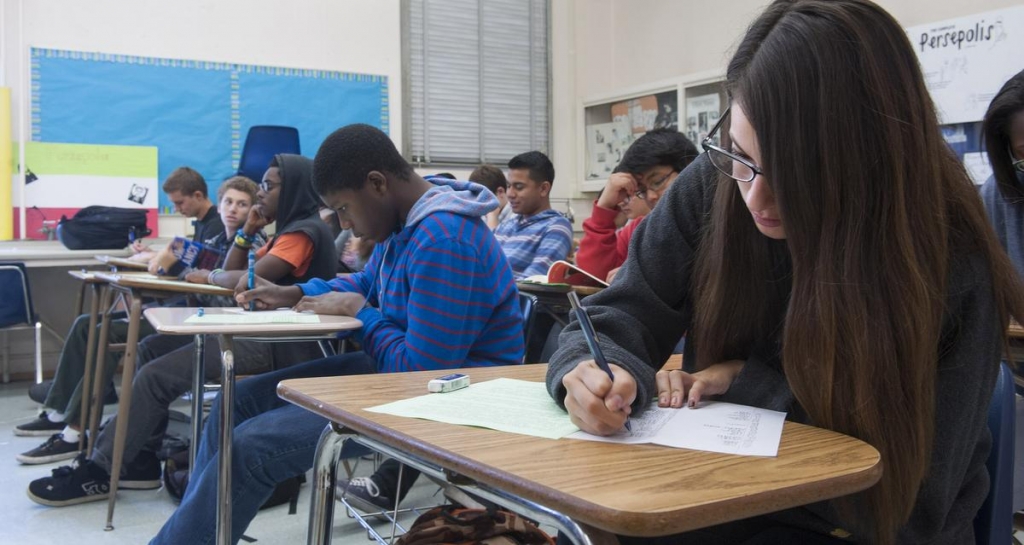 Governor Brown Pledges to Fix Exit Exam Problem